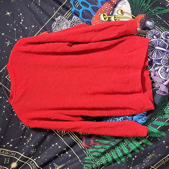 Cardigan gorgeous buttons 😍 - Picture 5 of 6